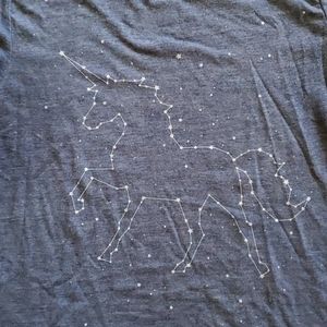 Zoe + Liv Medium Navy Blue Unicorn Star Constellation Tee Shirt